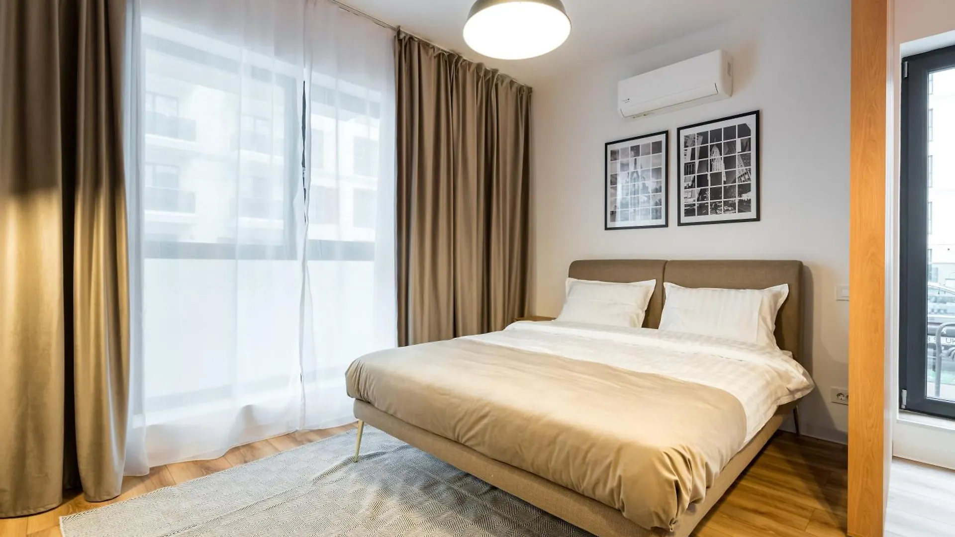 Apartment Plaza Residence Studio 294 Bucharest