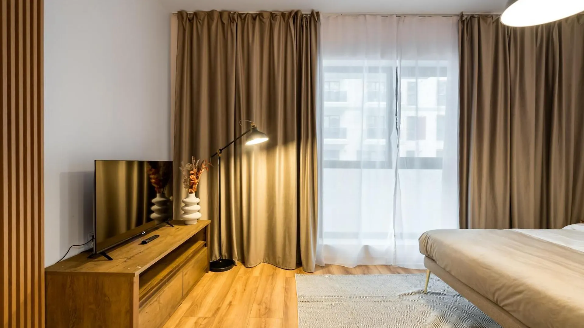 Plaza Residence Studio 294 Bucureşti
